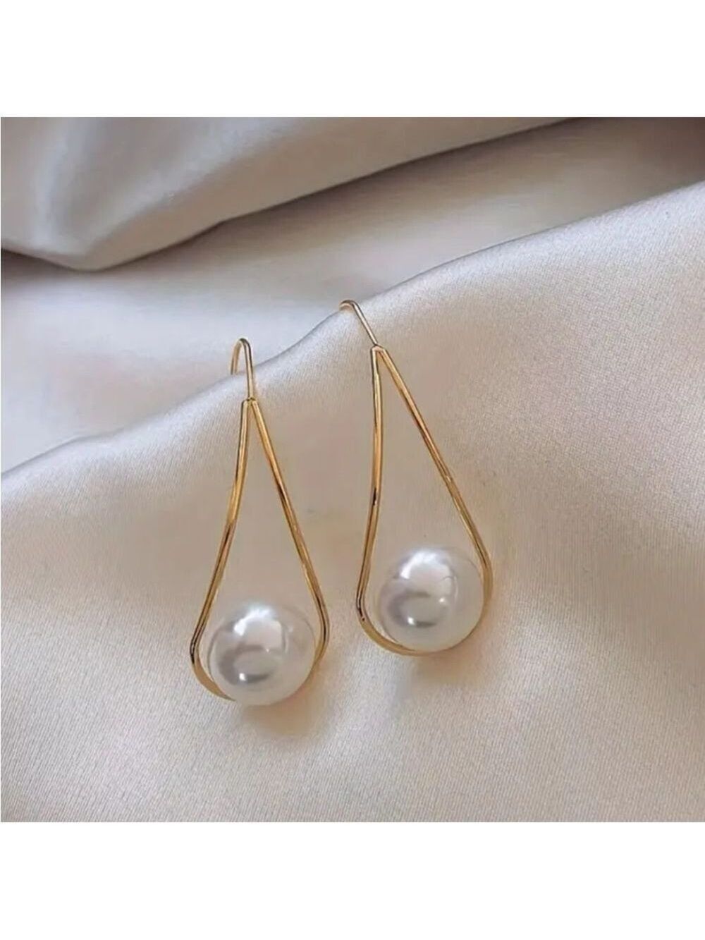 Imitation Pearl Line Design Stud Earrings Elegant Style